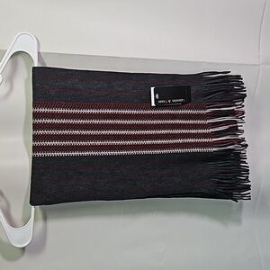 Valentin Fraas Winter Scarf 70x12" NWT